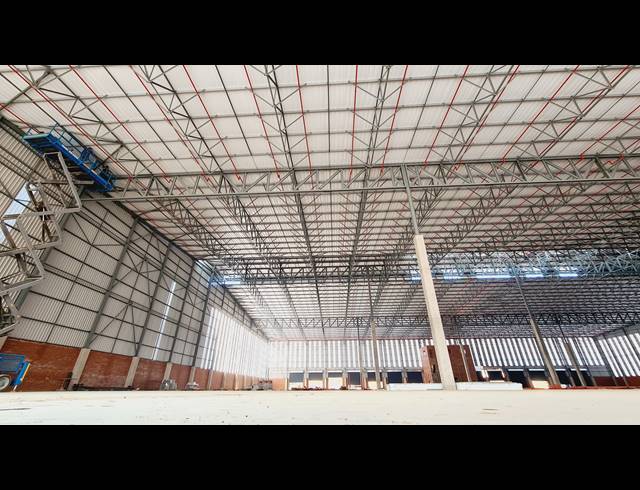 27,000M² WAREHOUSE TO LET IN NORTH RIDING